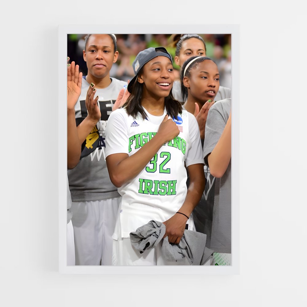 Poster Jewell loyd célébrée – affiche Basketball (vue 3)